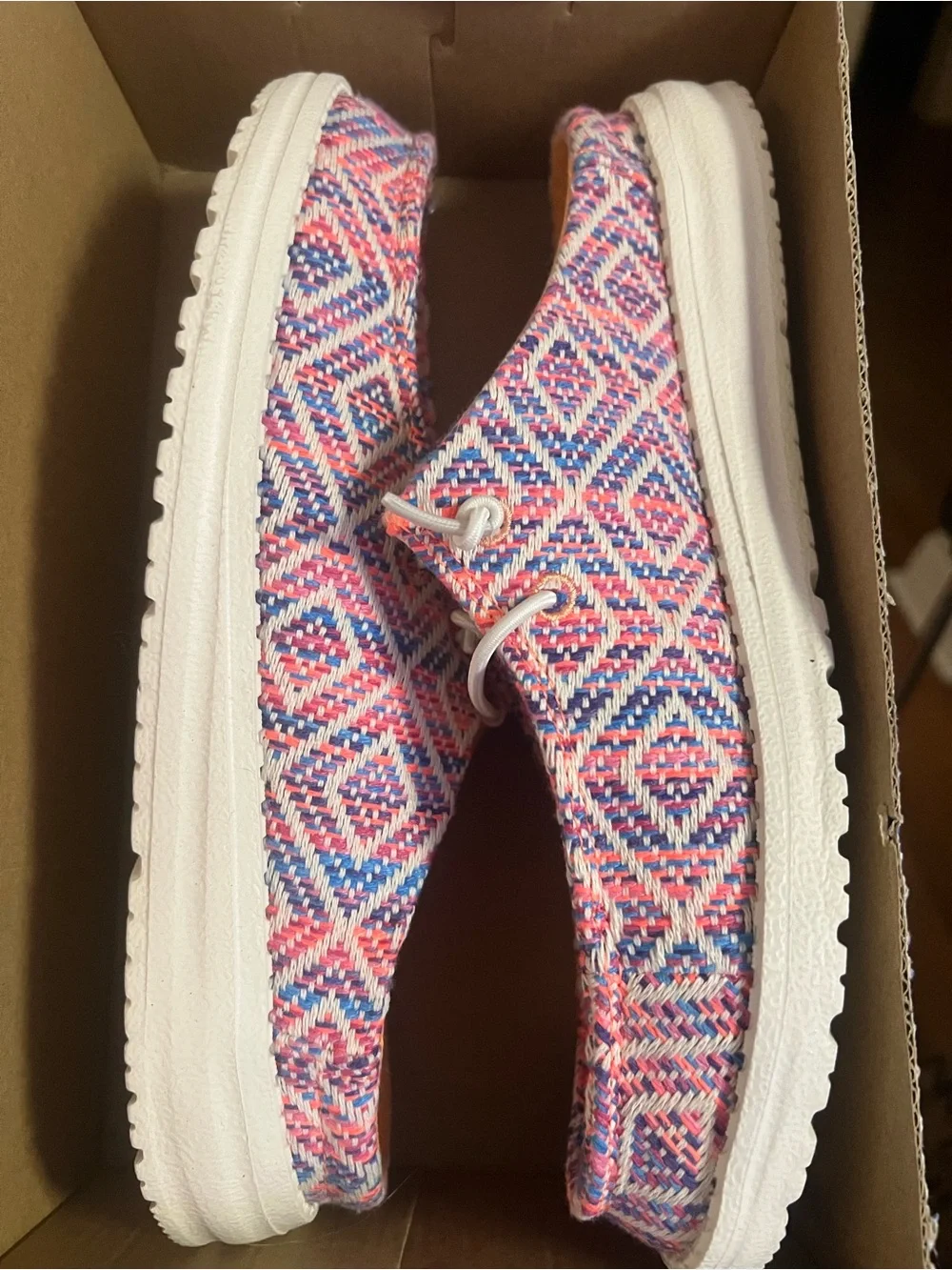 Hey Dude Wendy Slip Surf Baja Women’s 8 BNWT